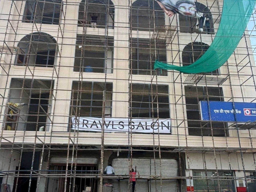 Rawls Salon — Flagship Turnkey Luxury Salon Detail 4